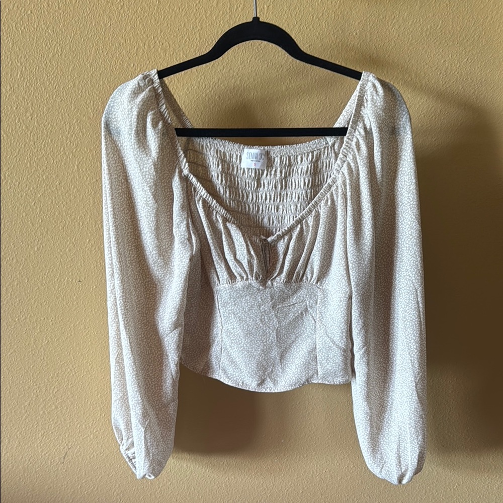 SIENNA SKY • Crop long sleeve top